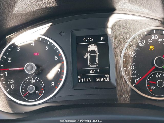WVGSV7AX6HK005682 Volkswagen Tiguan 2.0t Wolfsburg Edition