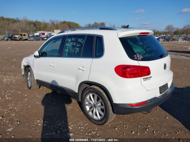 WVGSV7AX6HK005682 Volkswagen Tiguan 2.0t Wolfsburg Edition