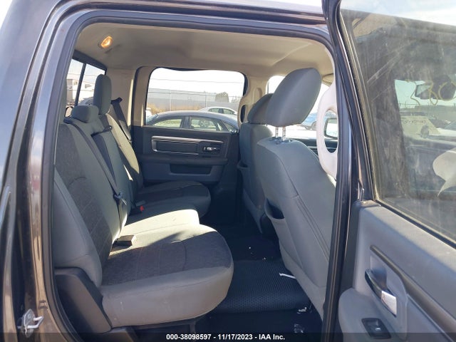 3C6RR7LT3GG163539 RAM 1500 Big Horn