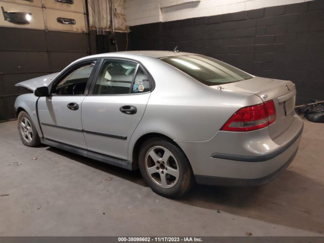 2004 SAAB 9-3 YS3FB45S341061552 Photo 2