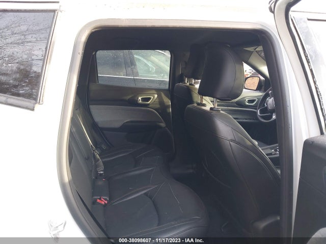 3C4NJDFN2PT528326 Jeep Compass Latitude Lux