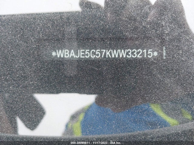 BMW 540I 2019 WBAJE5C57KWW33215 Image 9