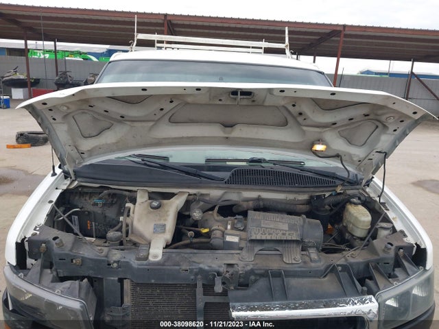 GMC Savana 2500 Work Van 2016 1GTW7AFF5G1309071 Image 10