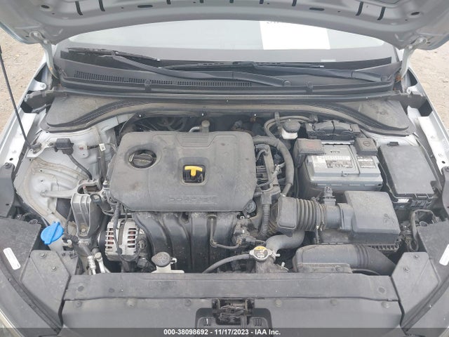 Hyundai ELANTRA SE 2020 KMHD74LF5LU107428 Image 10