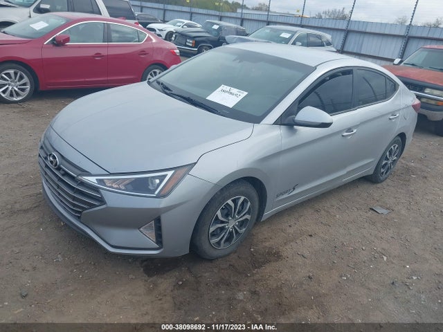 Hyundai ELANTRA SE 2020 KMHD74LF5LU107428 Image 2