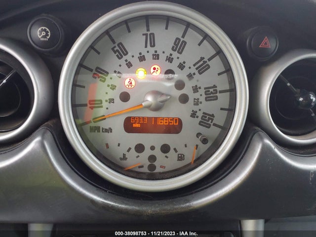 2003 MINI COOPER S WMWRE33453TD67472 Photo 6