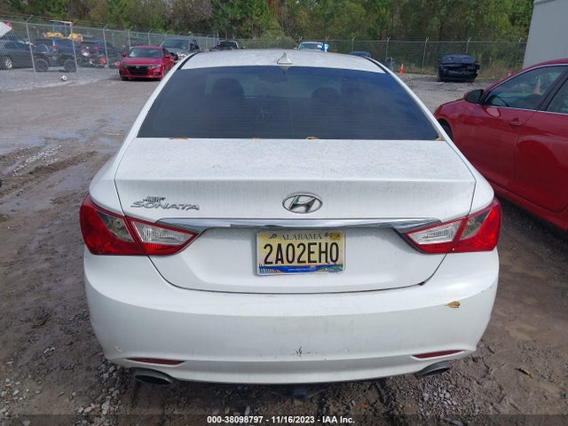 2012 HYUNDAI SONATA 2.4L SE VIN: 5NPEC4AC8CH458566