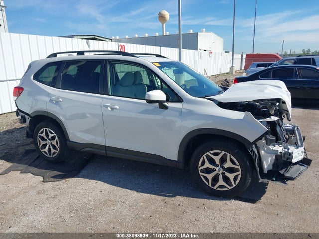 2021 SUBARU FORESTER PREMIUM VIN: JF2SKAJC2MH411314