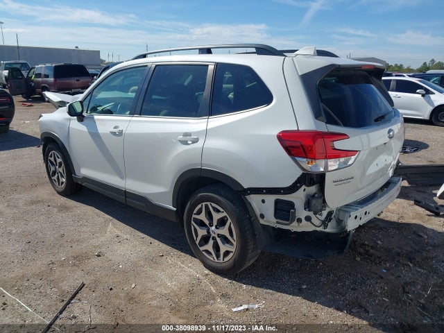 2021 SUBARU FORESTER PREMIUM VIN: JF2SKAJC2MH411314