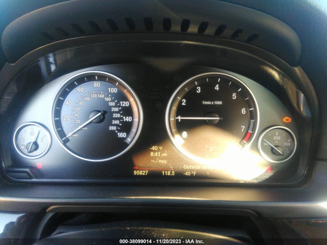 WBA5A5C58ED503702 BMW 528I