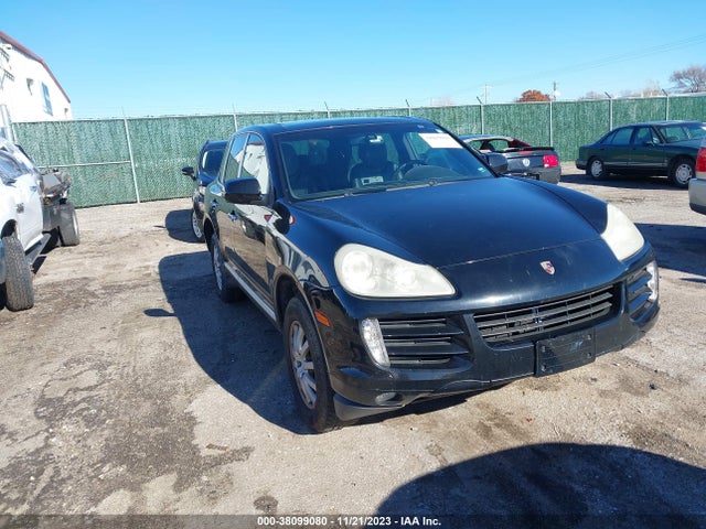 2010 PORSCHE CAYENNE WP1AA2AP8ALA09570 Photo 0