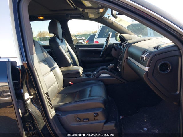 2010 PORSCHE CAYENNE WP1AA2AP8ALA09570 Photo 4
