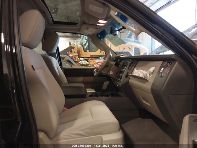 Ford Expedition El Xlt 2014 1FMJK1H5XEEF02279 Image 5