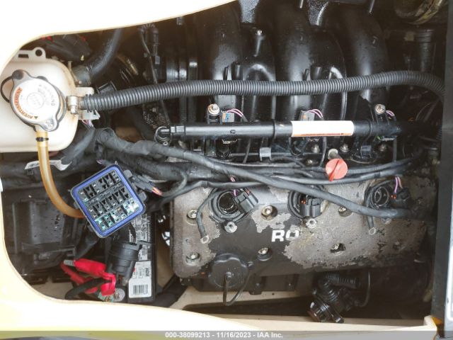 2021 SEADOO RXP-300 YDV99133F121      Photo 9