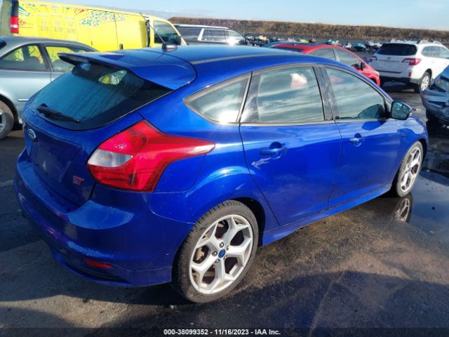 1FADP3L92EL132391 Ford Focus St St