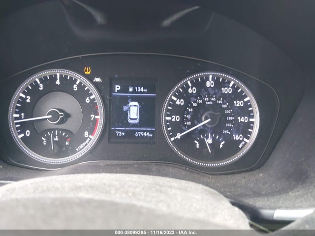 2019 HYUNDAI SANTA FE SE VIN: 5NMS23AD0KH098293