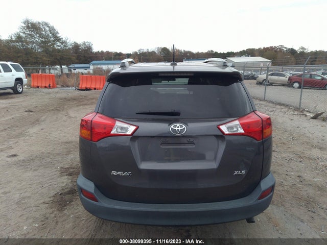 2015 TOYOTA RAV4 XLE VIN: 2T3WFREV2FW182807