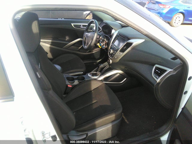2016 HYUNDAI VELOSTER VIN: KMHTC6AD5GU278819