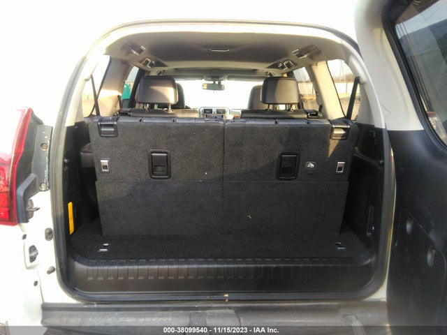 0V2200006306040NE Lexus GX 460