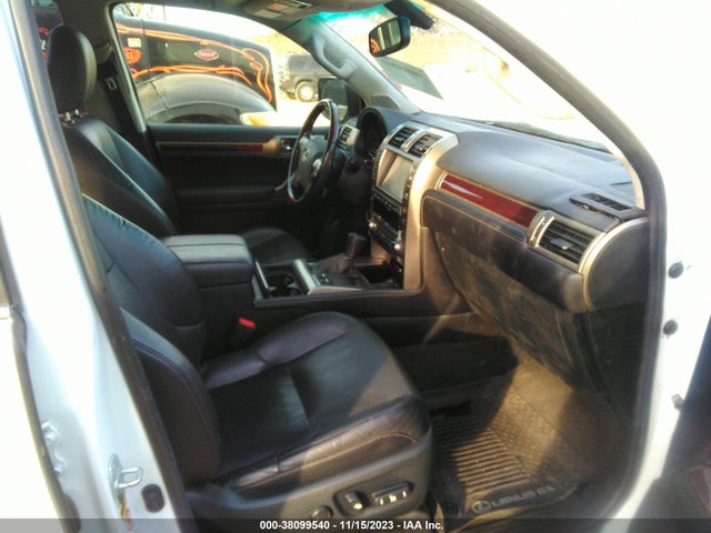 0V2200006306040NE Lexus GX 460