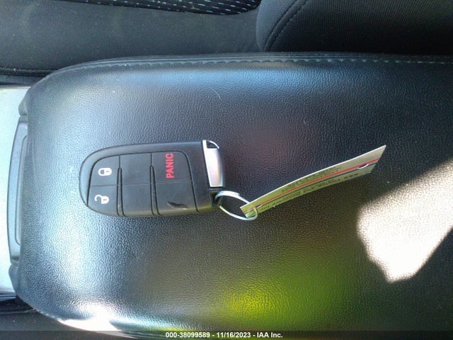 Dodge JOURNEY SE 2018 3C4PDCABXJT534597 Image 11