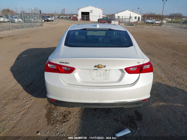 Chevrolet MALIBU LT 2018 1G1ZD5ST9JF175676 Image 17