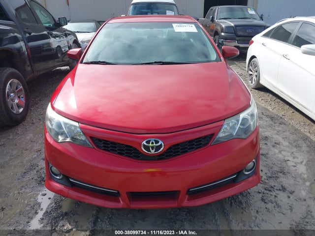 2014 TOYOTA CAMRY SE VIN: 4T1BF1FK6EU764789