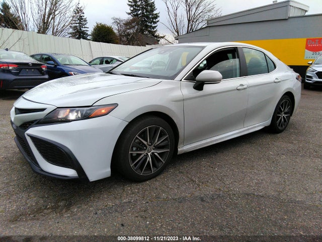 Toyota CAMRY SE 2022 4T1G11AK0NU039751 Image 2