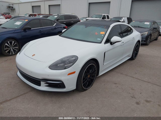 2018 PORSCHE PANAMERA WP0AB2A72JL133008 Photo 1