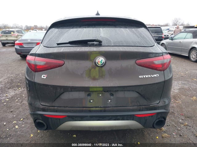 ZASPAKBN0K7C51876 Alfa Romeo Stelvio Ti Lusso Awd