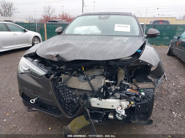 ZASPAKBN0K7C51876 Alfa Romeo Stelvio Ti Lusso Awd