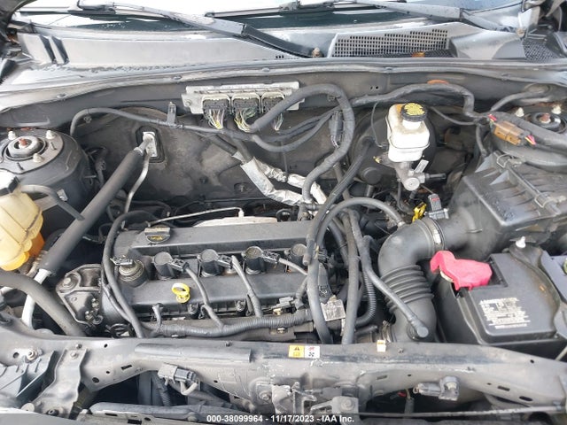 2009 FORD ESCAPE XLS/XLS MANUAL VIN: 1FMCU02729KB02103