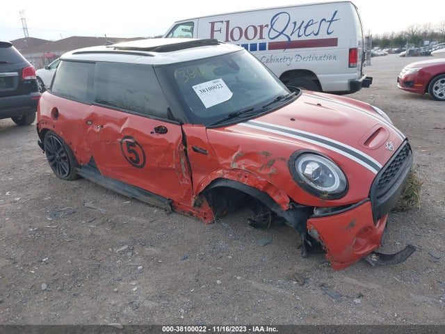 2019 MINI HARDTOP WMWXP7C52K2H60657 Photo 0