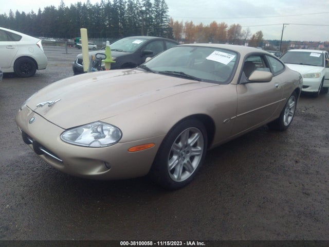 2000 JAGUAR XK8 SAJJA41CXYNA00821 Photo 1