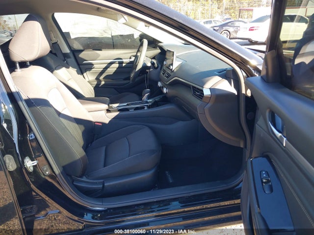 2021 NISSAN ALTIMA SV FWD VIN: 1N4BL4DV9MN380421