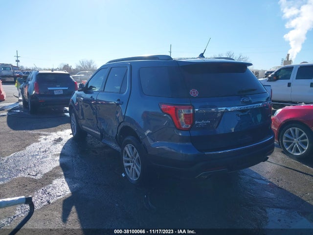 Ford EXPLORER XLT 2018 1FM5K8D86JGB08335 Image 3