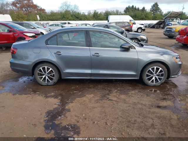 3VWDB7AJ8HM266755 Volkswagen Jetta 1.4t Se