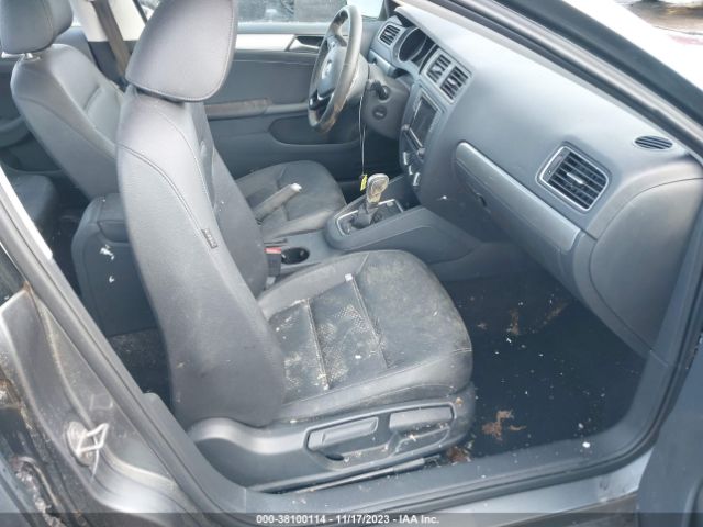 3VWDB7AJ8HM266755 Volkswagen Jetta 1.4t Se