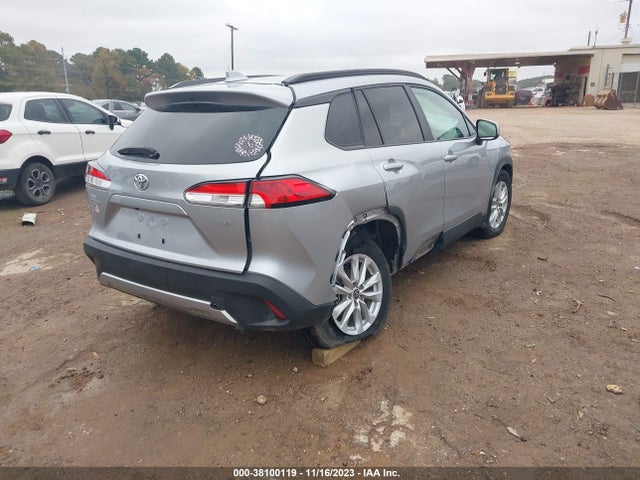 Toyota Corolla Cross Le 2023 7MUCAAAG7PV040049 Image 4