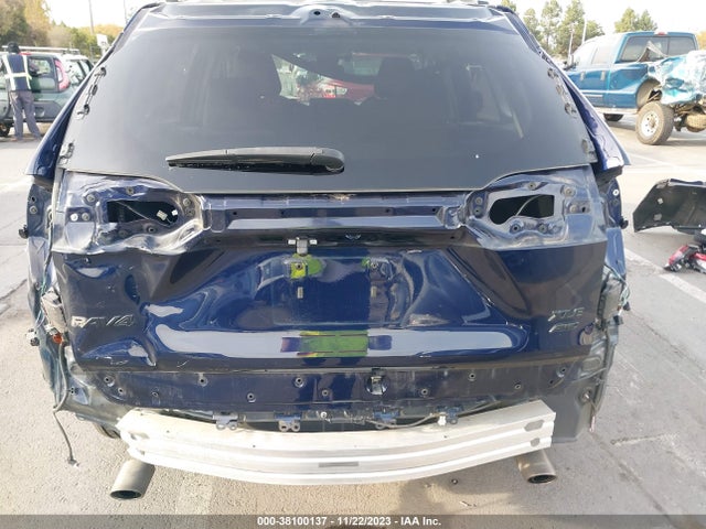 2019 TOYOTA RAV4 XLE VIN: 2T3P1RFV8KC037901