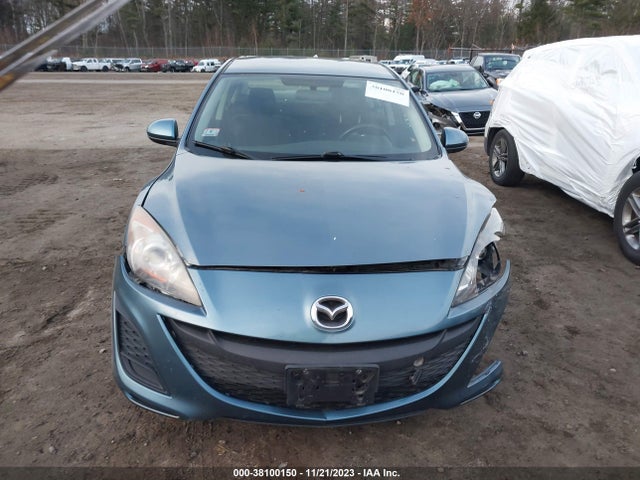 2011 MAZDA MAZDA3 I SPORT VIN: JM1BL1UG7B1902137