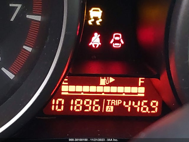 2011 MAZDA MAZDA3 I SPORT VIN: JM1BL1UG7B1902137