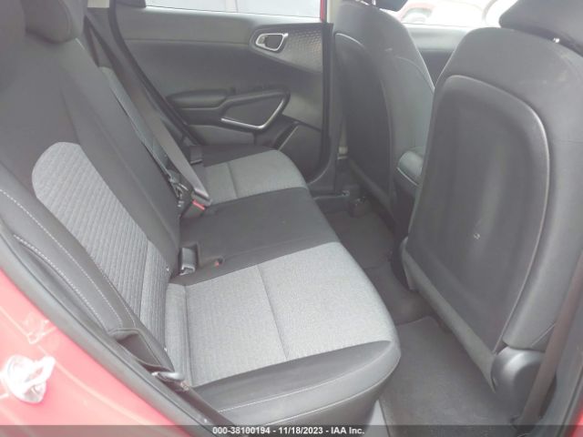 KNDJ23AU2M7754953 KIA SOUL S