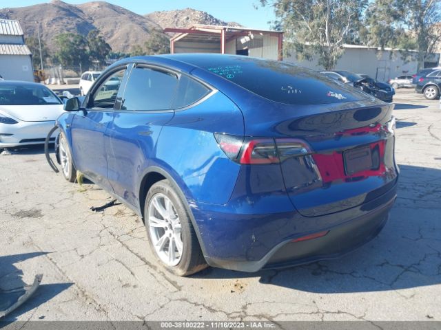 2022 TESLA MODEL Y 7SAYGDEE9NF359272 Photo 2