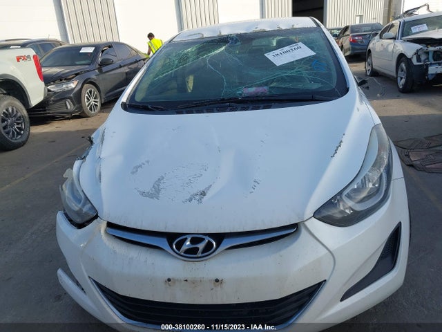 Hyundai ELANTRA SE 2015 5NPDH4AE4FH629123 Image 12