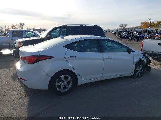 Hyundai ELANTRA SE 2015 5NPDH4AE4FH629123 Image 13