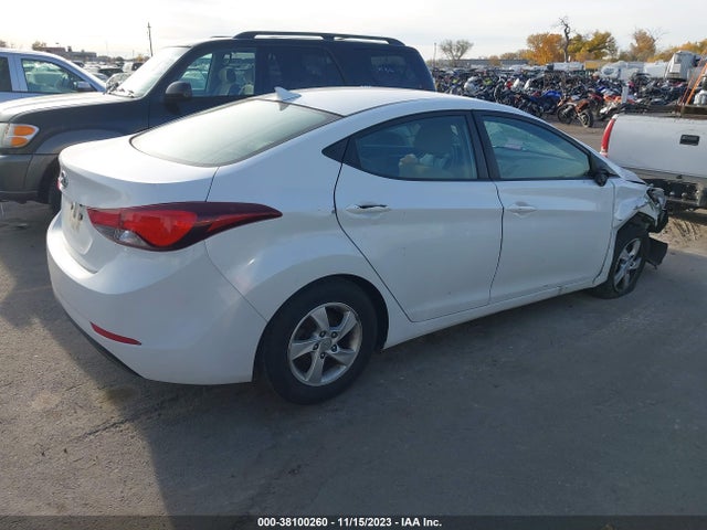 Hyundai ELANTRA SE 2015 5NPDH4AE4FH629123 Image 4