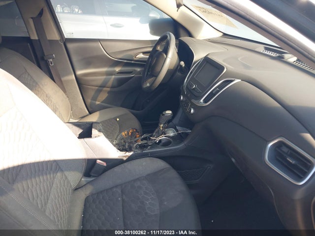 Chevrolet EQUINOX LT 2018 2GNAXJEV6J6303102 Image 5