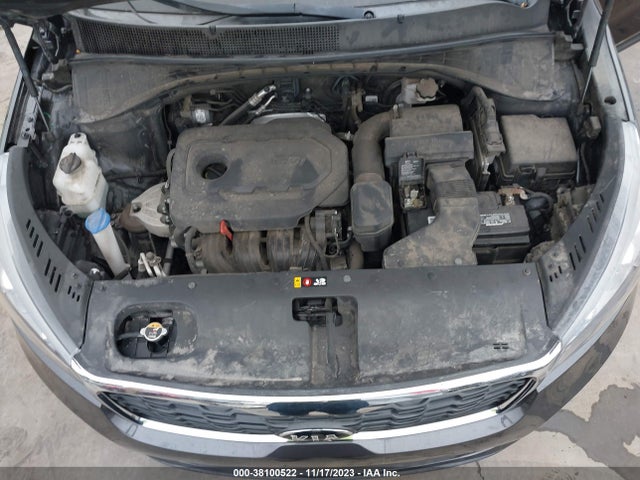 2019 KIA SORENTO 2.4L LX VIN: 5XYPG4A31KG439392