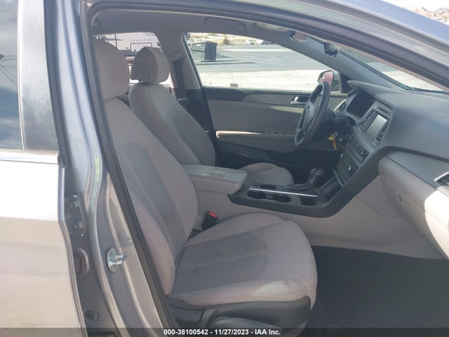 Hyundai SONATA SE 2016 5NPE24AF8GH341699 Image 5